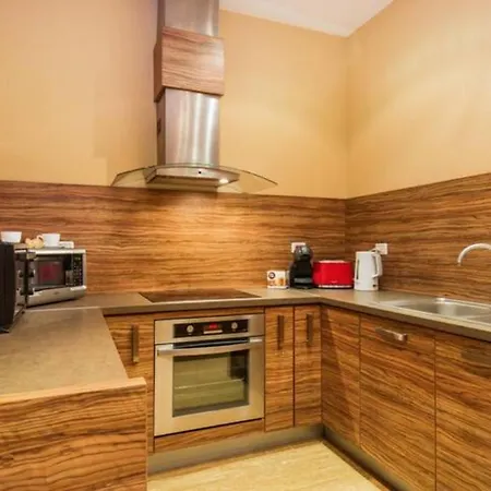 Central Park Residence Old Town * Брашов